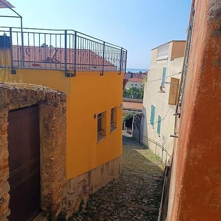 Casa Anna Apartment Borgio Verezzi Ngoại thất bức ảnh